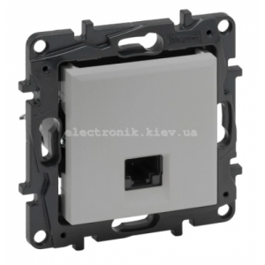 NILOE STEP Розетка інформаційна RJ45 CAT5e UTP, колір Алюміній