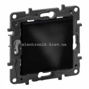 NILOE STEP Вавод кабелю з фіксатором IP21, колір Чорний