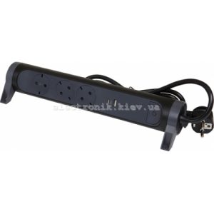 Подовжувач ПРЕМІУМ 3х2К+З розетки 16 А USB A+C, із ПЗІП, з кабелем 1,5 м, колір чорний
