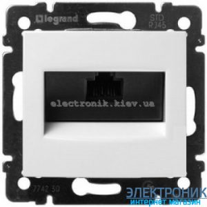 Розетка комп'ютерна RJ45 кат.5e UTP колір білий Legrand Valena