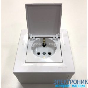 Розетка накладний монтаж Schneider (Шнайдер) Asfora із кришкою із заземленнямм біла