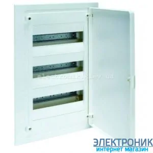 Hager Golf VF312PD. Щит на 36 модулів (3x12) внутрішньої установки з білими дверима