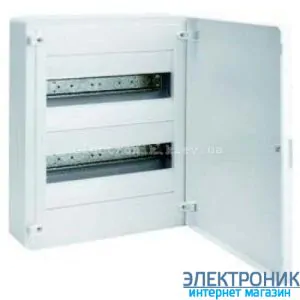 Hager Golf VS212PD. Щит на 24 модулі (2x12) зовнішньої установки з білими дверима