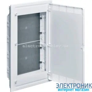 Мультимедійний щит 4 рядний внутрішньої установки Hager Golf