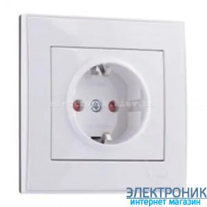 RAIN Розетка із захистом від дітей біла
