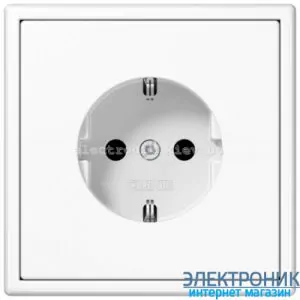 Розетка із заземленнямм JUNG LS990 білий
