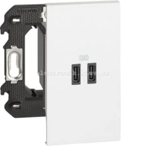 Розетка зарядний пристрій USB 2 роз'єм тип - C/тип - C 3000мА 2 модуля. Колір Білий. Bticino серія Living Now